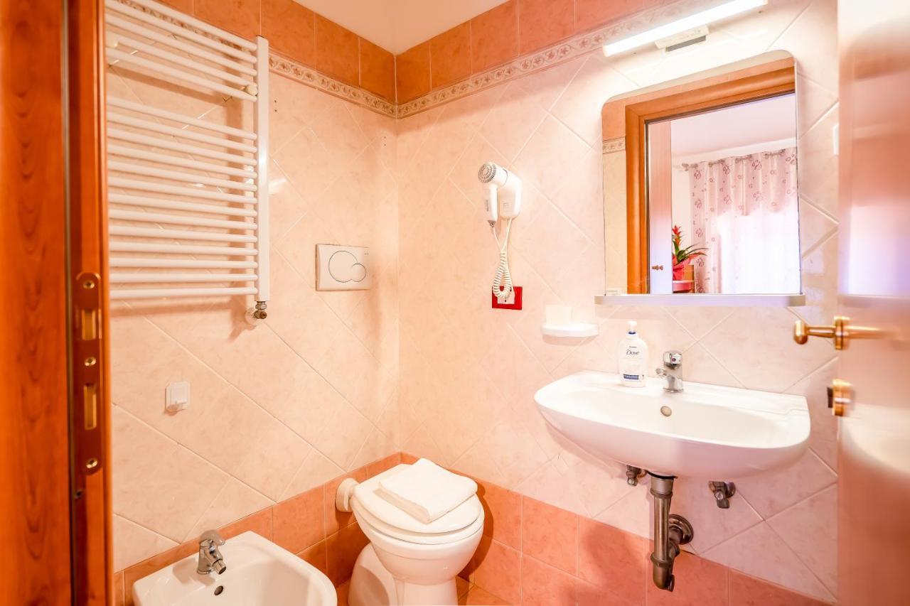 Booking Now Rome-Address Via Palestro,56- Breakfast Included Екстериор снимка